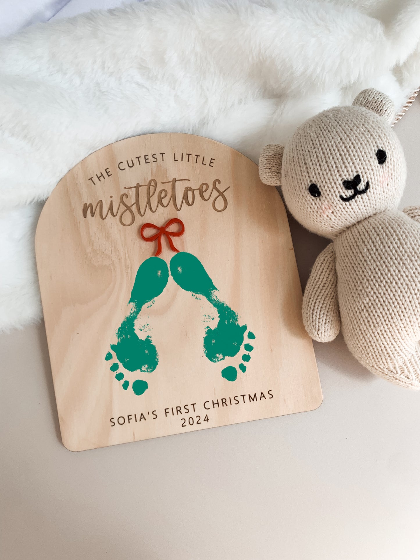 Mistletoes footprint plaque