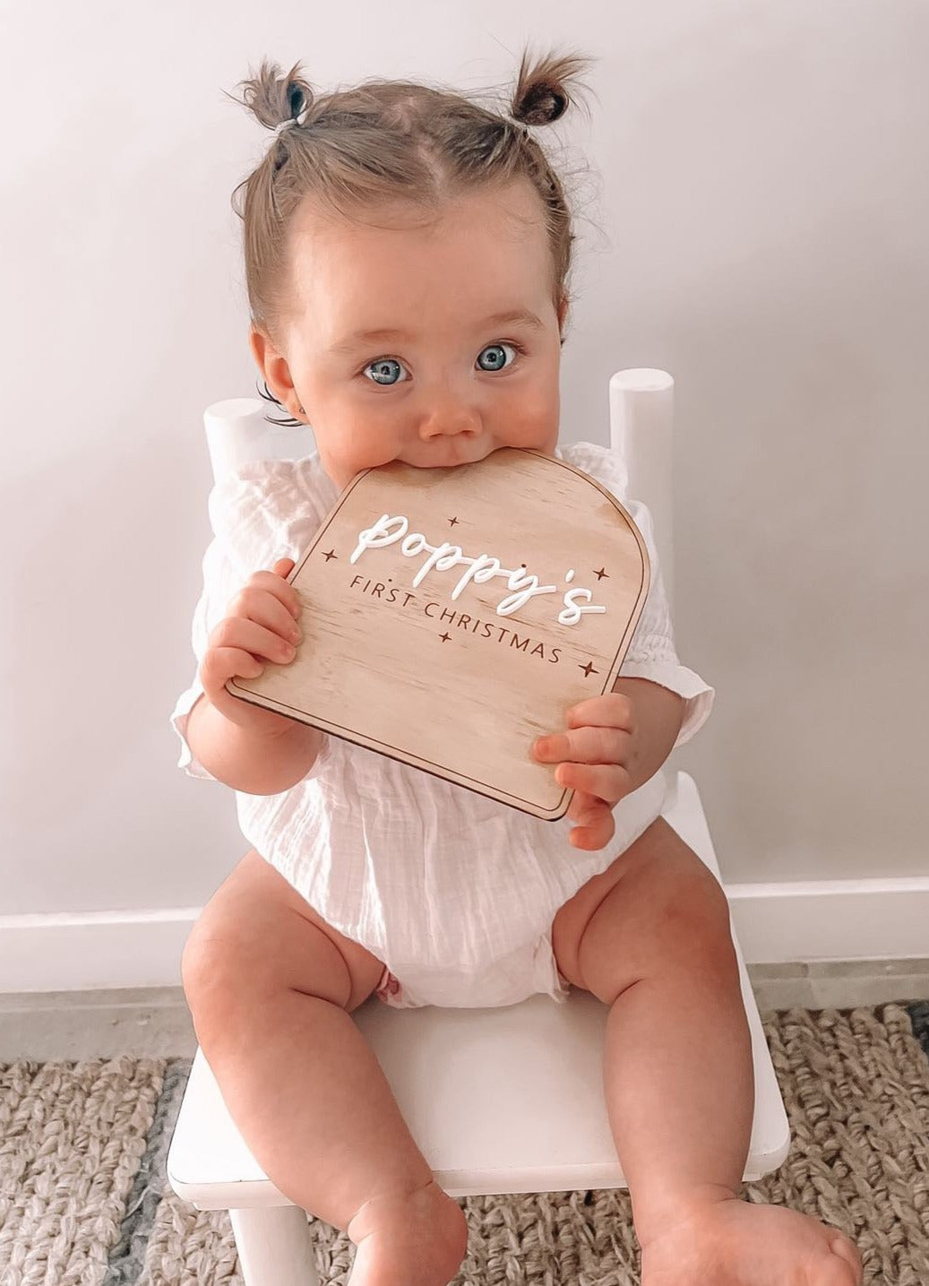 First Christmas plaque